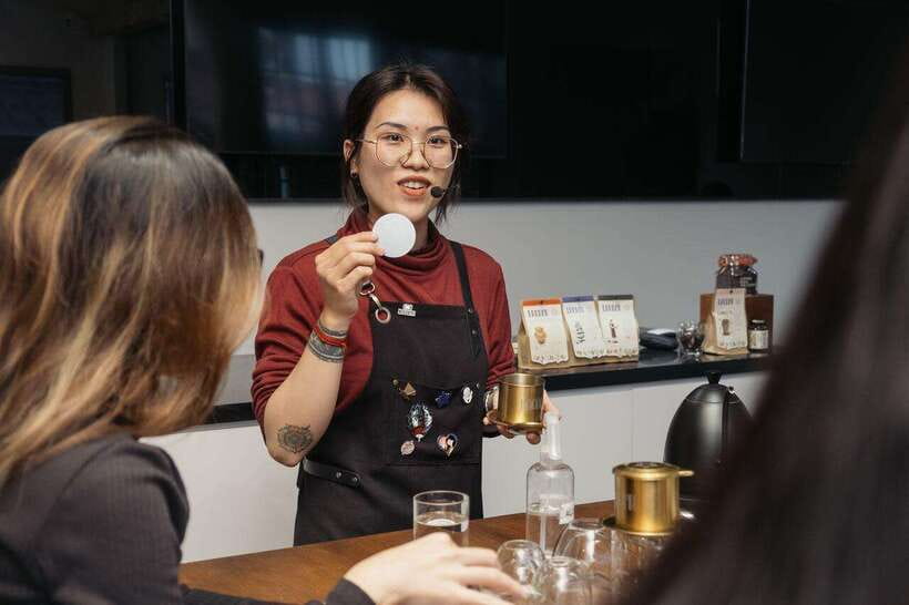Hands-on Discovery of Vietnamese Coffee & Culture - The roasting demo: listening for cracks and smelling the shift