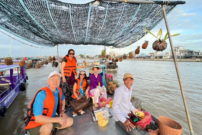 HCM: 2-Day Mekong Delta Floating Market with Cooking & Bike Ride - Can Tho Night After Check-In: What You Get With the Included Hotel