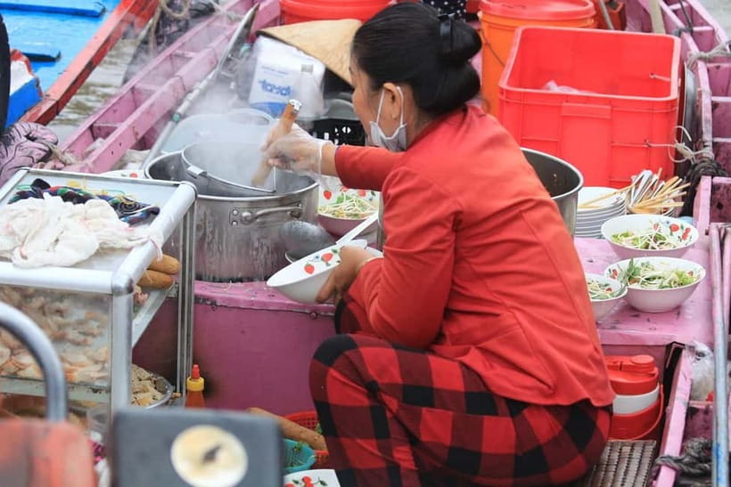 HCM: 2-Day Mekong Floating Market with Cooking & Bike Ride - Day 2: Cai Rang Floating Market and the noodles lesson