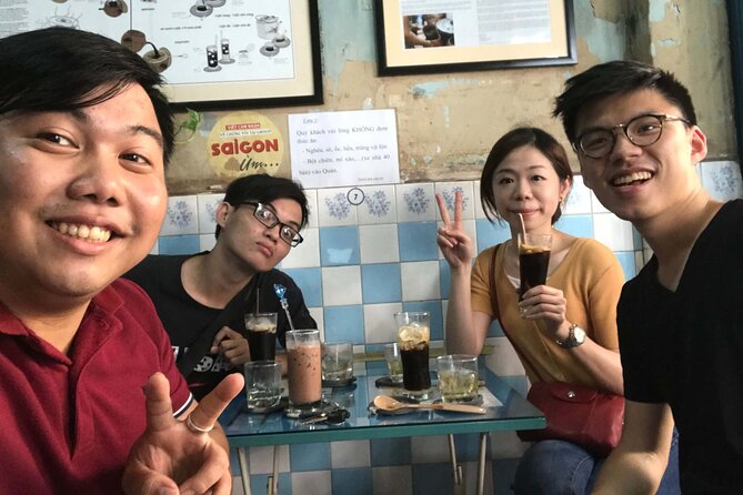 HCM city Chinatown Landscape, Beliefs & ghost tour by scooter - Stop 1: Ho Thi Ky Flower Market and what to notice