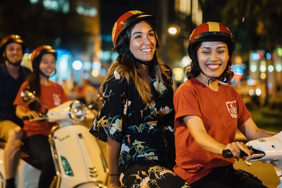 HCMC: A Taste of Vietnam Saigon Night Food Tour - What you’ll eat: grilled rice paper, BBQ, crab soup, and pork wraps