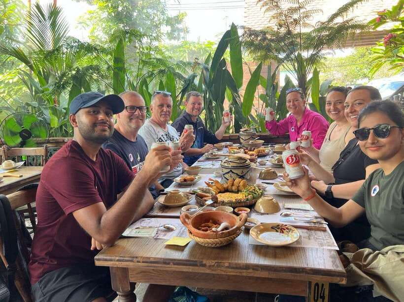 HCMC: Cu Chi Tunnels & Mekong Delta VIP Tour by Limousine - Lunch in the Middle: Fuel for a Long Day