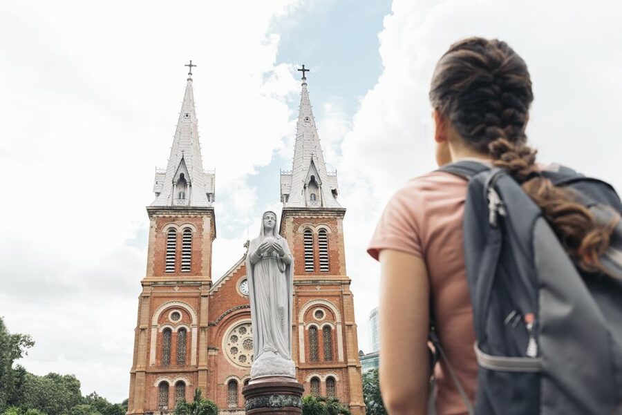HCMC: English or German War History Tour: Tunnels & Museums - A lunch break that keeps the day moving