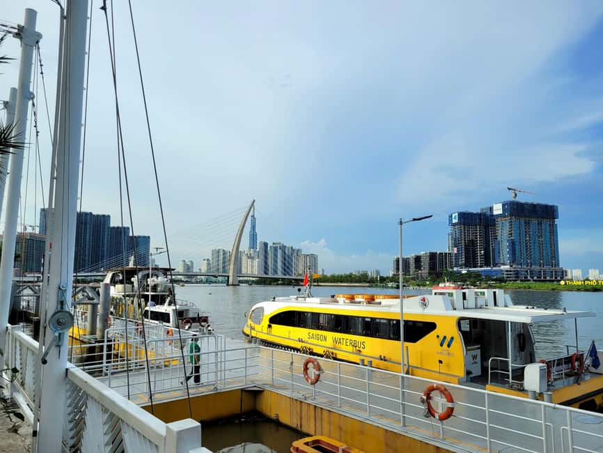HCMC: Private or Group Sai Gon City Tour with Pickup - Private vs Group: How the Day Feels Different