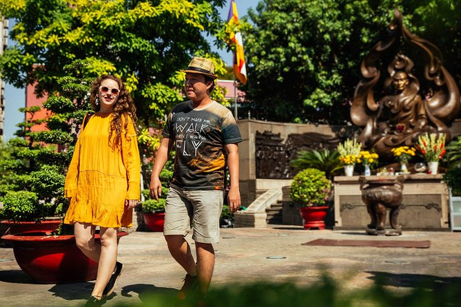 Highlights & Hidden Gems With Locals: Best of Ho Chi Minh City Private Tour - Starting at the Thích Quảng Đức Monument (District 3)