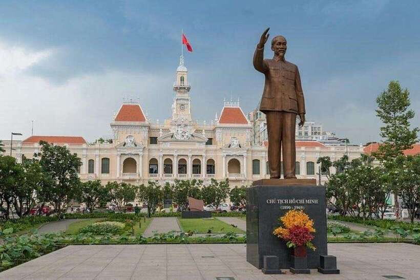 Ho Chi Minh 1 Day Private Tour from Phu My Seaport - Saigon Chinatown: the real city between monuments