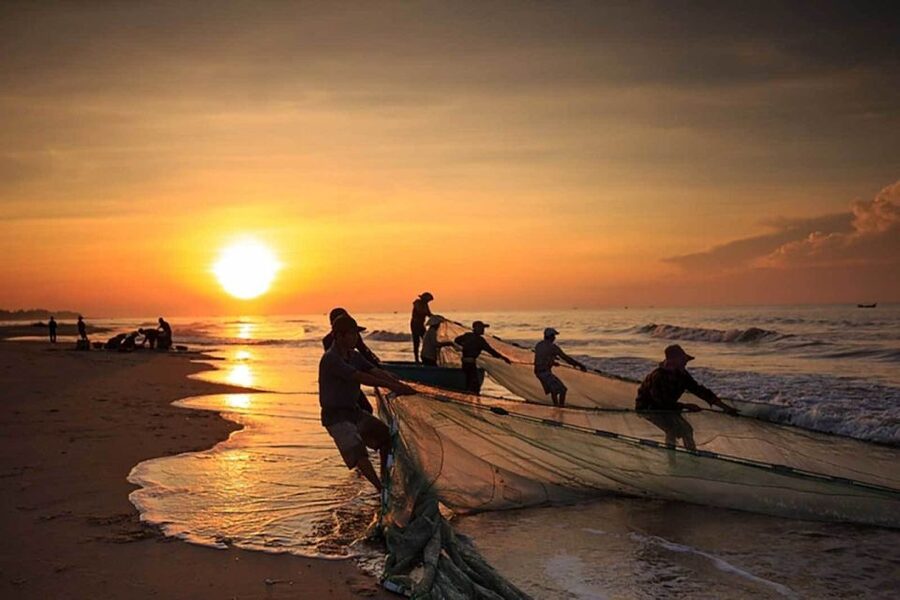 Ho Chi Minh: 2-Day Mui Ne Beach Tour with Sand Dune Sunrise - Key highlights worth your attention