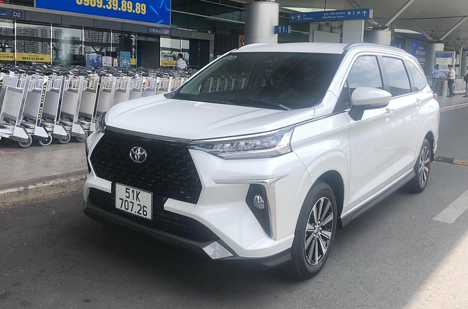HO CHI MINH AIRPORT: CAR 7s PICK UP <-> HOTEL (one way transfer) - Communication and timing: the system works best when your details match