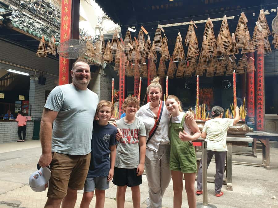 Ho Chi Minh: Authentic Market Cyclo Tour without Tour guide - What to bring, and the rules that make the ride work