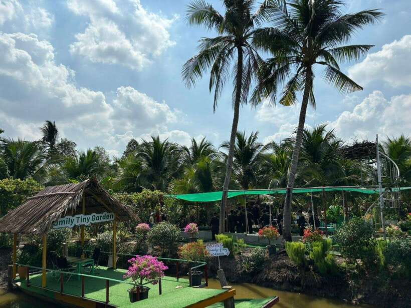 Ho Chi Minh City: 2-Day Bike & Kayak Mekong Delta Tour - Day 2 itinerary: sunrise bike rides and kayaking through the water maze