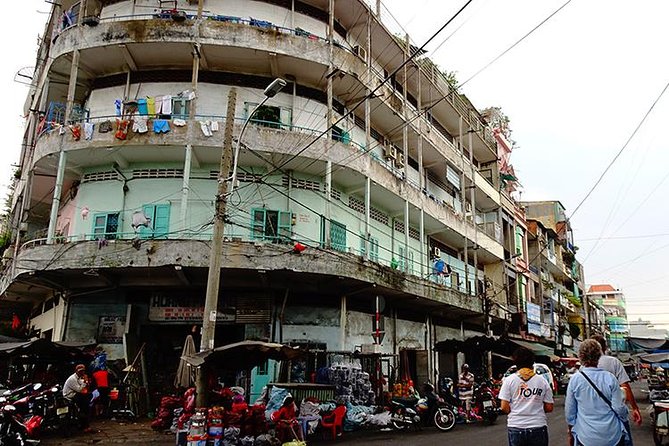 Ho Chi Minh City Backroads Private Motorbike Tour - Safety and comfort on a motorbike: helmets, raincoats, and careful drivers