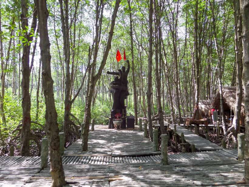 Ho Chi Minh City: Can Gio Eco Escape And Wildlife Discovery - Forest Park and Monkey Island: the mangroves meet mischief