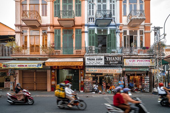 Ho Chi Minh City: Chinatown Hidden Treasures – Free Walking Tour - Stop 4: Chợ Lớn market streets—what to notice after the guided part