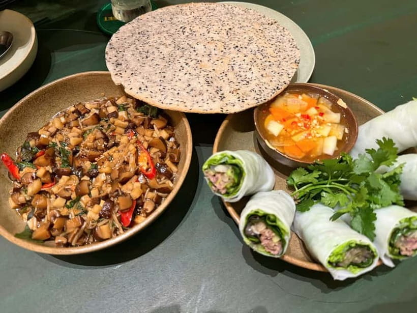 Ho Chi Minh City: Craft Beer and Local Food Tour by Scooter - Key things that make this tour worth your time