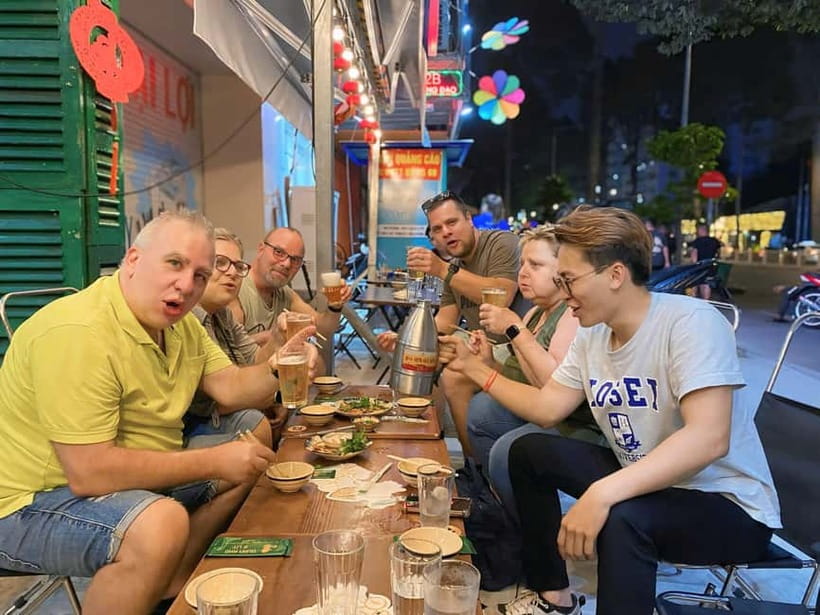 Ho Chi Minh City: Craft Beer and Local Food Tour by Scooter - Customizing your taste and pace