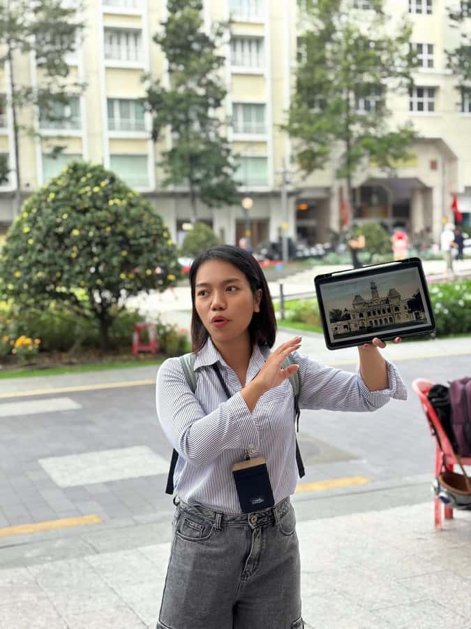 Ho Chi Minh City: Downtown Walking Tour with Local - Ho Chi Minh Statue and the City’s Ongoing Message