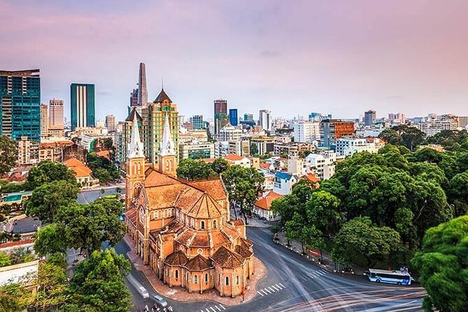 Ho Chi Minh City Full Day Private Tour - Lunch at Gánh Khách Sạn Bông Sen: buffet comfort with local flavors (1 hour)