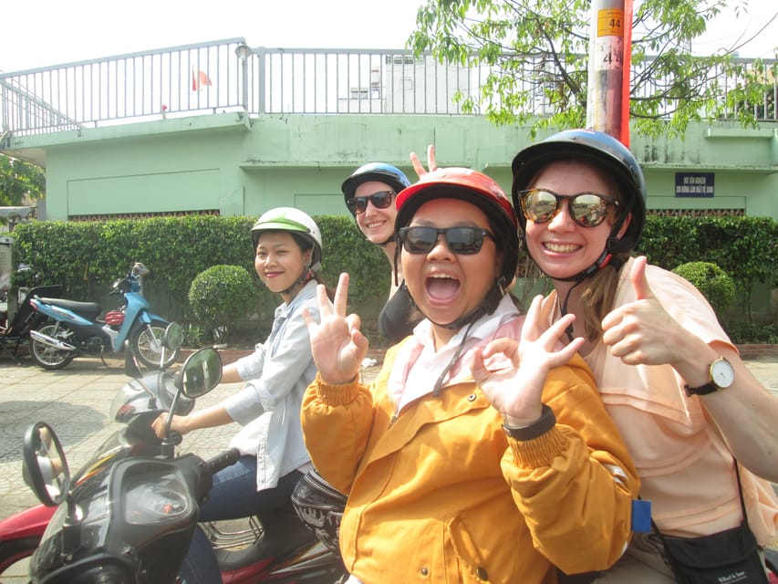Ho Chi Minh City: Ghost, Belief & Culture Tour on Motorbike - Chinatown’s ghost building: abandoned, and explained through feng shui