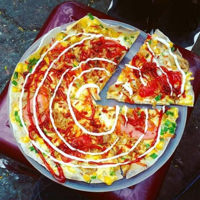 Ho Chi Minh City: Hidden Gems Street Food Walking Tour - The market-and-street rhythm: why the route matters