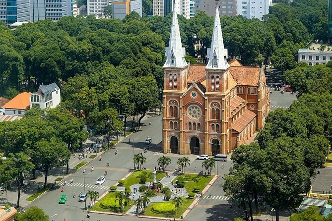 Ho Chi Minh City Highlights Private Tour - Pickup, Timing, and Dress Code for an 8:00 am Start