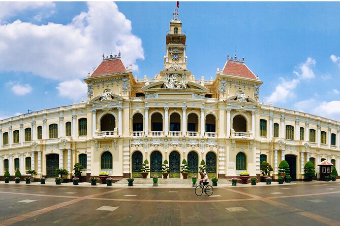 Ho Chi Minh City Highlights Tour - Guides set the tone: Hai, Duc, Tri, Le, James, Lin, and more