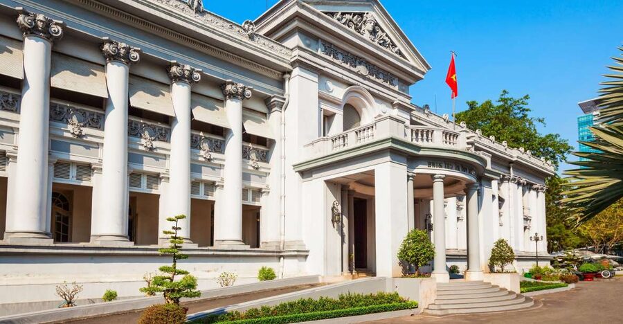 Ho Chi Minh City: History Museum and Ben Thanh Market Tour - Two Hours in Saigon: Ben Thanh Market and the History Museum