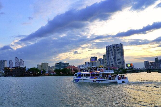 Ho Chi Minh City Lively Saigon River Sightseeing Cruise - Price and value: what $33.59 buys you in real terms