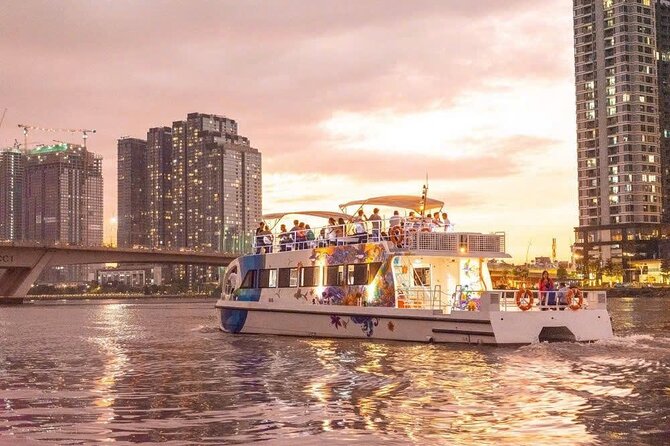 Ho Chi Minh City Lively Saigon River Sightseeing Cruise - Stop 1: Bến Nhà Rồng and the Ho Chi Minh Museum area