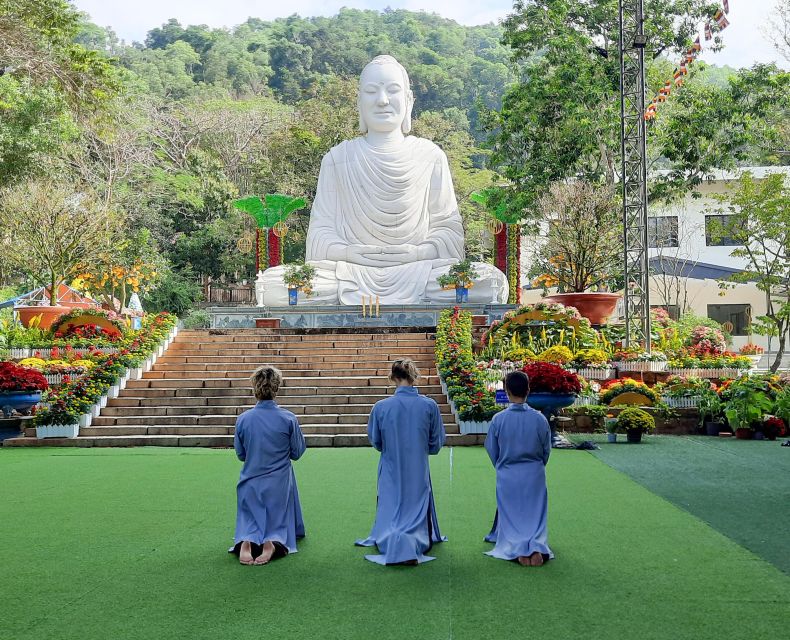 Ho Chi Minh City - Meditation retreat - 2 days 1 night - Volunteer Work at the Pagoda: Tea, Tofu, Cakes, Fabric Painting, and Vegetable Picking