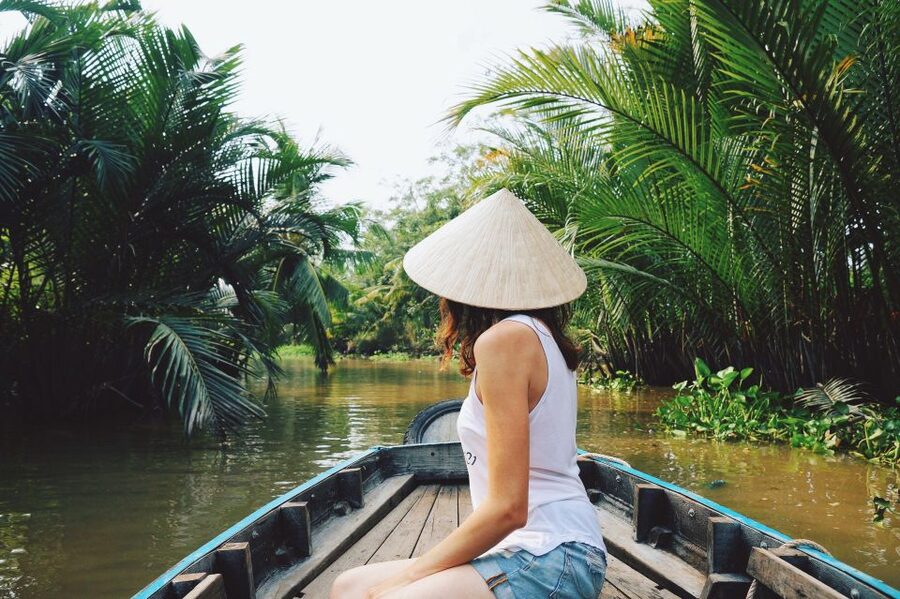 Ho Chi Minh City: Mekong River Delta Day Trip with Boat Trip - Tan Phong Island Beyond Photos: Snacking, Local Families, and Cash On Hand