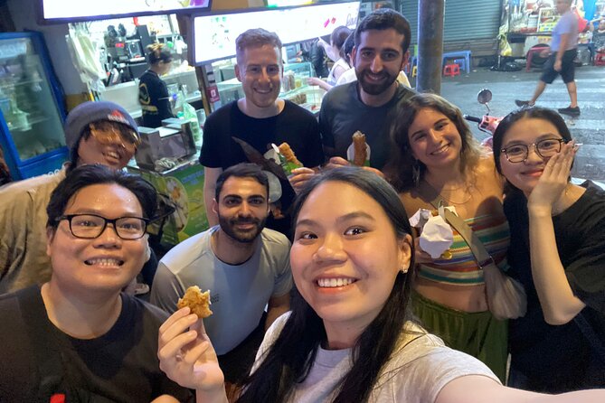 Ho Chi Minh city: Michelin-Recognized Food Tour with Local Expert - Michelin-recognized street food: why it matters on a night tour