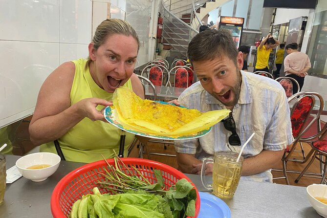 Ho Chi Minh city: Michelin-Recognized Food Tour with Local Expert - Stop 4: Bò Kho Gánh Sài Gòn for slow-cooked beef stew depth
