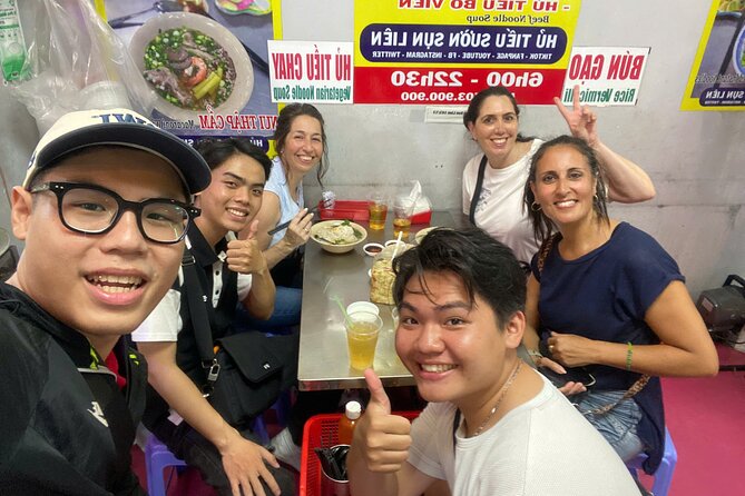 Ho Chi Minh city: Michelin-Recognized Food Tour with Local Expert - Stop 1: Kỳ Đồng Chicken Noodle Soup for your first broth lesson