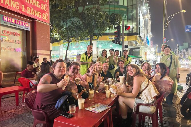 Ho Chi Minh City: Motorbike Street Food Tour with 12 Tastings - Stop 5: Sugarcane Juice, Jasmine Iced Tea, and a Drink Wrap-Up