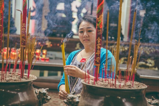 Ho Chi Minh City Motorbike Tour with Student | Saigon Adventure - The Unseen Saigon part: monuments, markets, and apartment life
