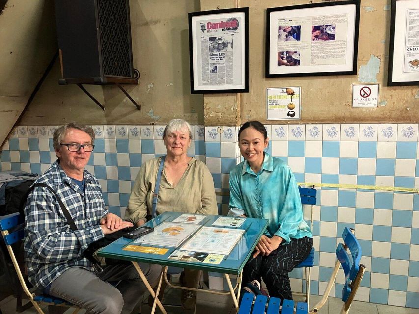 Ho Chi Minh City : Must-See Private Walking tour - Independence Palace and Notre-Dame Cathedral: two icons, one story