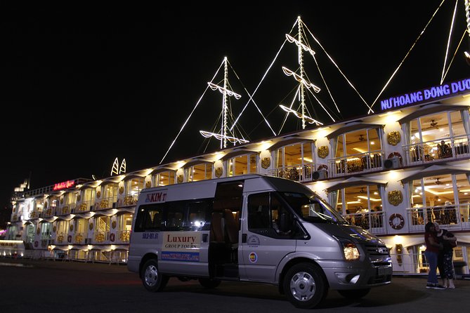 Ho Chi Minh City Night Light - Dinner on Cruise Luxury - Dinner on the Saigon River: Views Plus a Real Meal