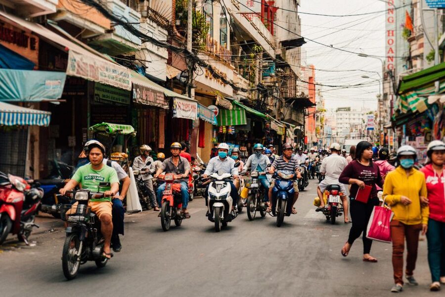 Ho Chi Minh City: Private City Tour Off the Beaten Track - Private guide value: tailoring, pacing, and real recommendations