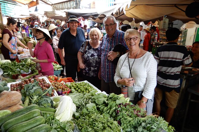 Ho Chi Minh City Private Tour With A Local Expert - Ban Cỡ Market: Real Color in District 3 Alleys