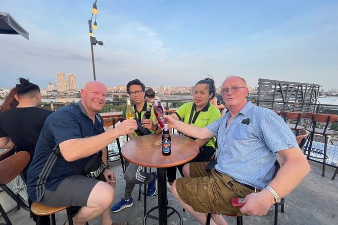Ho Chi Minh City : Saigon Craft Beer & Local Food Tour By Scooter - 15/30 Nguyễn Thị Minh Khai: microbrewery time and on-site brewing