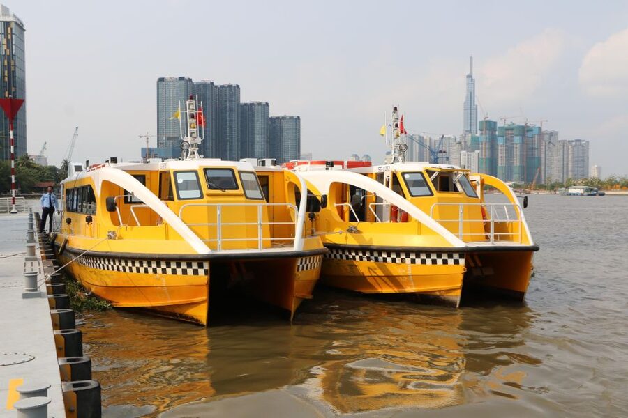 Ho Chi Minh City (Saigon): Private Tour with a Local Guide - Rain, heat, and when taxis save your energy