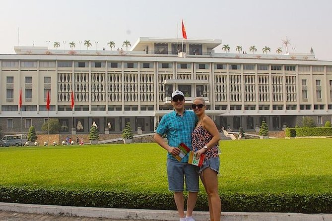 Ho Chi Minh City Shore Excursion With Local Tour Guide - People’s Committee Building: French colonial bones in a calmer setting