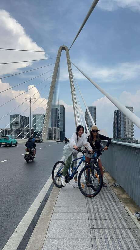 Ho Chi Minh City Sightseeing Cycling Private Tour By Bicycle - Why Cycling Ho Chi Minh City Beats Cars