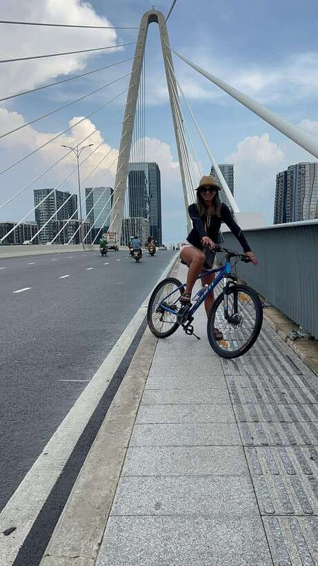 Ho Chi Minh City Sightseeing Cycling Private Tour By Bicycle - Nguyễn Hu Walking Street and Burning Monk Monument on Foot