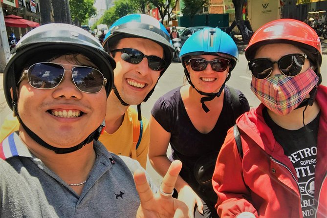 Ho Chi Minh City Sightseeing, nightlife Saigon, Local Markets - Stop 2: the 1968 apartment block and everyday life in older Saigon