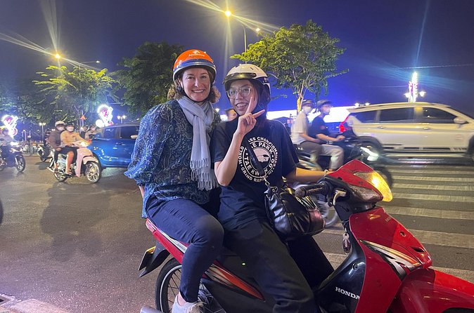 Ho Chi Minh city Sightseeing or Midnight nightlife by motorbike - Landmarks, neighborhoods, and quick photo stops without the tourist treadmill