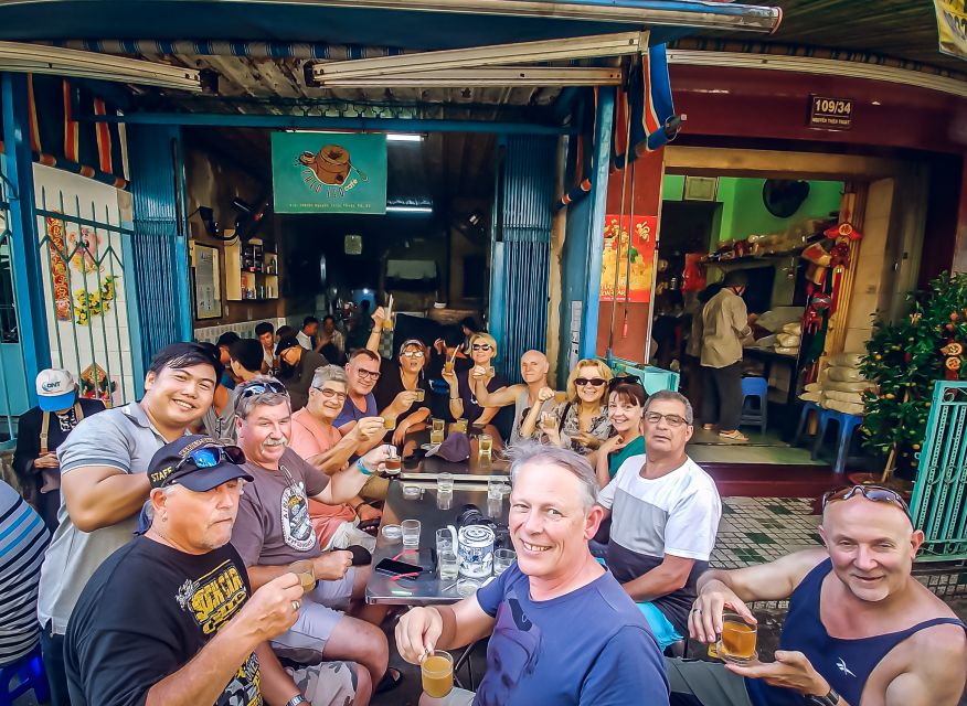 Ho Chi Minh City: Street Food and Sightseeing by Motorbike - District 3 apartment stop: the local-life moment that anchors the day