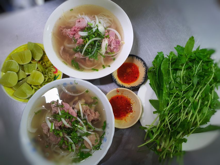 Ho Chi Minh City: Street Food and Sightseeing by Motorbike - Floating market in old Saigon: scenery plus atmosphere