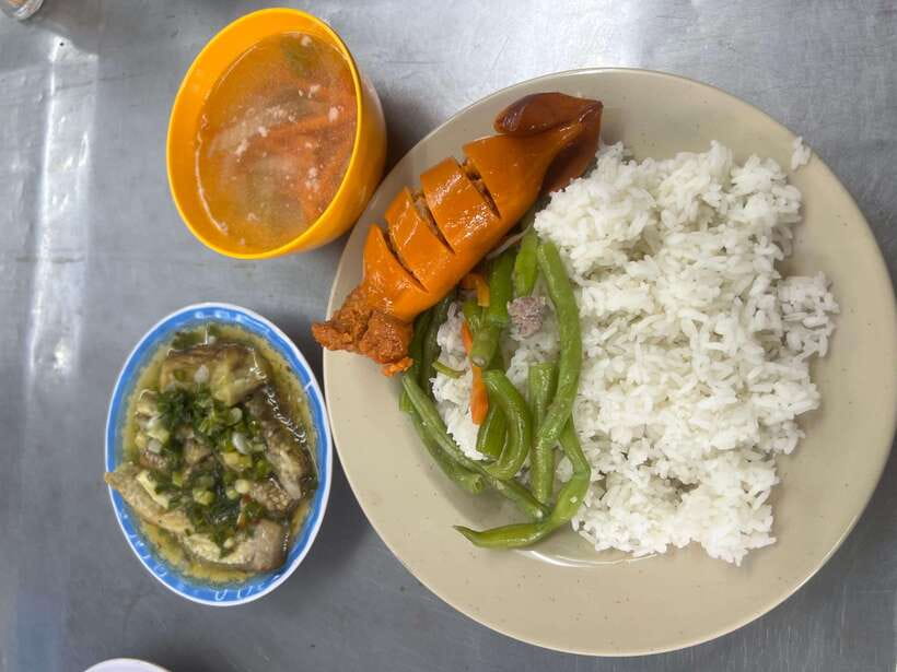 Ho Chi Minh City Street Food Private Tour With Female Guide - A practical taste tour, not a food checklist
