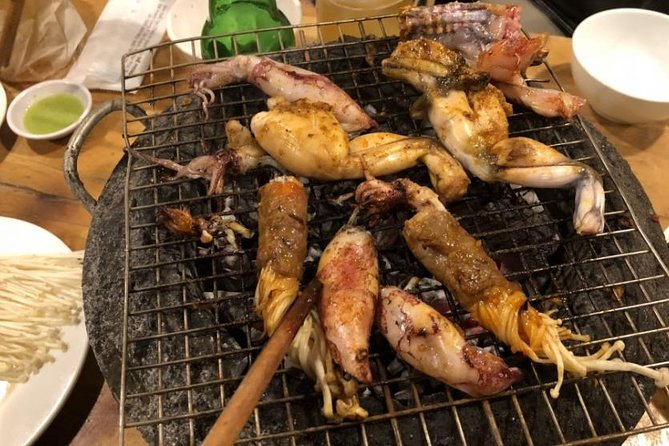 Ho Chi Minh City: Street Food Walking Tour with 12 Tastings - Small Group, Hotel Pickup, and an English-Language Guide